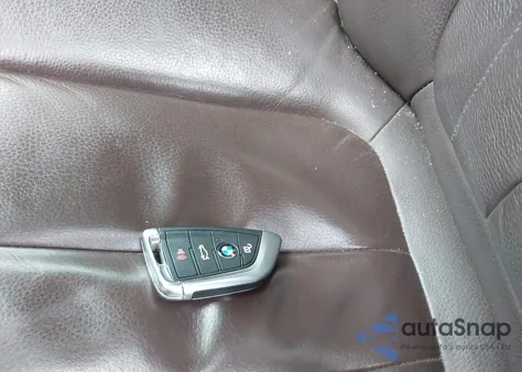 2015 BMW X5 xDrive35I z USA, uszkodzony, nr VIN 5UXKR0C5XF0K67739